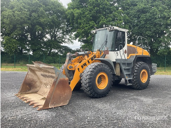 اللودر بعجل LIEBHERR L 550