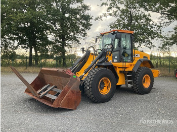 اللودر بعجل JCB 437