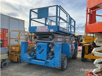 رافعة هيدروليكية مقصية GENIE