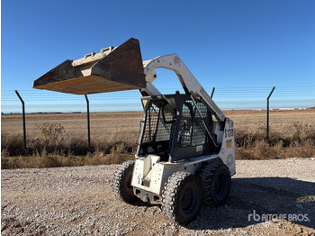 شيول صغير BOBCAT S130