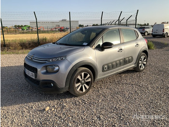سيارة CITROËN