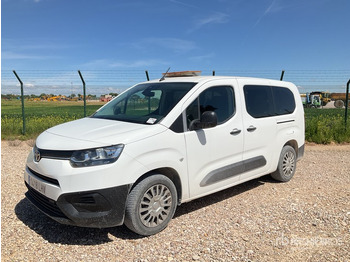 حافلة صغيرة TOYOTA Proace