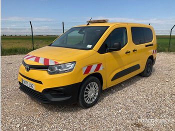 حافلة صغيرة TOYOTA Proace