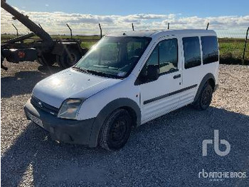 شاحنة مقفلة FORD TRANSIT 4x2 5-Seat: صورة 1