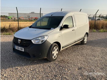 شاحنة التوصيل DACIA
