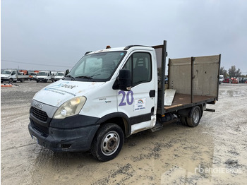 شاحنات مسطحة IVECO Daily