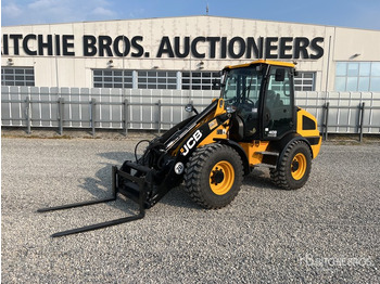 اللودر بعجل JCB 409