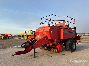 مكنة MASSEY FERGUSON 100 series