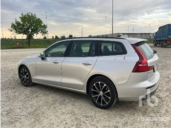 سيارة VOLVO V60 SW D3 GEARTRONIC BUSINESS 2.0 150CV: صورة 2