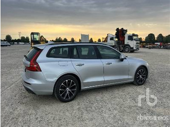 سيارة VOLVO V60 SW D3 GEARTRONIC BUSINESS 2.0 150CV: صورة 3