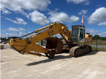 حفار زحاف LIEBHERR R 944