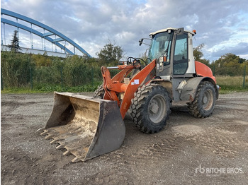 اللودر بعجل ATLAS