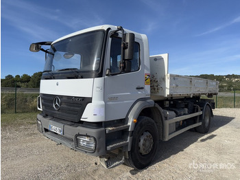 شاحنة ذات خطاف MERCEDES-BENZ Axor 1833