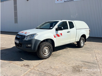 شاحنة البيك أب ISUZU