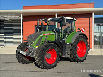 جرار FENDT 724 Vario