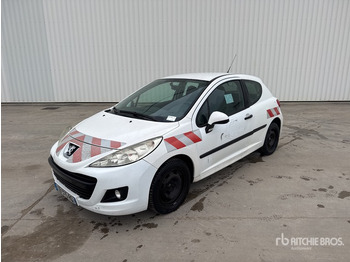 شاحنة التوصيل PEUGEOT