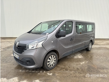 شاحنة التوصيل RENAULT Trafic