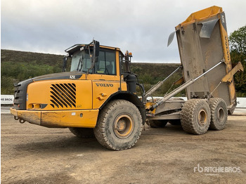 شاحنة قلاب مفصلية VOLVO A25E