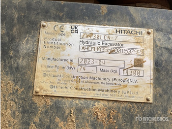 حفار زحاف HITACHI ZX130LCN-7