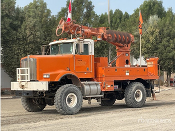 برج الحفر 1995 Kenworth C500 Simon Telelect 92-45 on 4x4 Drill Truck: صورة 2