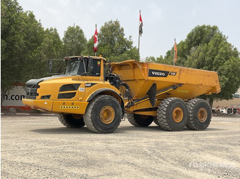 شاحنة قلاب مفصلية VOLVO A40F