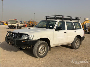 سيارة دفع رباعي NISSAN
