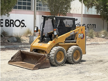 شيول صغير CATERPILLAR 216B3