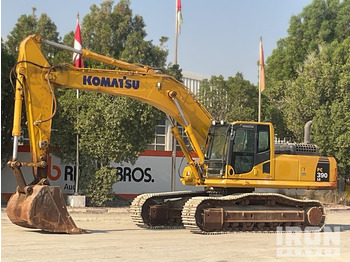 حفار زحاف KOMATSU