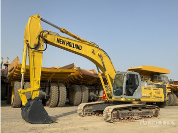 حفار زحاف NEW HOLLAND