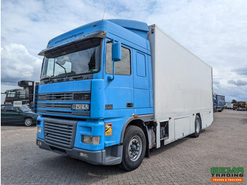 شاحنة مقفلة DAF XF 95 430