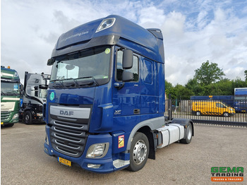 وحدة جر DAF XF 440