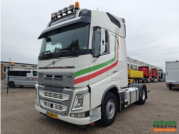 وحدة جر VOLVO FH 460