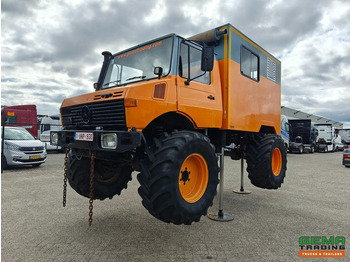 شاحنة UNIMOG