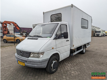 شاحنة التوصيل MERCEDES-BENZ