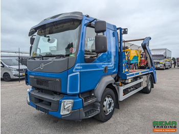 شاحنة نقل المخلفات VOLVO FL 240