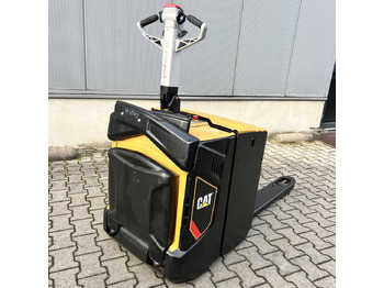 شاحنة باليت CATERPILLAR