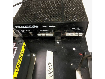 النظام الكهربائي - معدات المناولة Communications unit with converter Toyota /BT: صورة 3