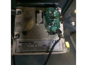 هيكل السيارة الخارجية - معدات المناولة Hydraulic Cover for Jungheinrich EFG-DF13 SPG310ZZ: صورة 4 هيكل السيارة الخارجية - معدات المناولة Hydraulic Cover for Jungheinrich EFG-DF13 SPG310ZZ: صورة 4