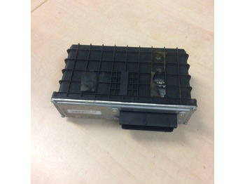 وحدة تحكم الكتروني