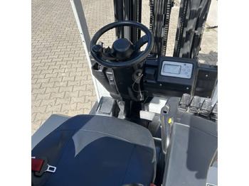 رافعة شوكية كهربائية Unicarriers AG1N1L16Q: صورة 5