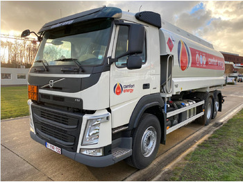 شاحنة صهريج VOLVO FM