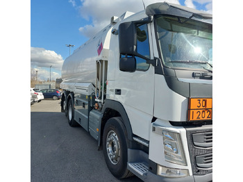 شاحنة صهريج VOLVO FM: صورة 5
