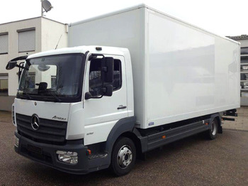 شاحنة مقفلة MERCEDES-BENZ Atego 818