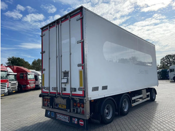 مقطورة متساوية الحرارة Renders 3AS Koelaanhanger Diesel+Elektrisch 10T assen: صورة 2 مقطورة متساوية الحرارة Renders 3AS Koelaanhanger Diesel+Elektrisch 10T assen: صورة 2
