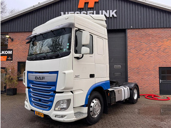 وحدة جر DAF XF 440