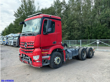 شاحنة هيكل كابينة MERCEDES-BENZ Arocs