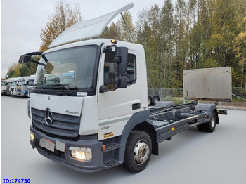 شاحنة هيكل كابينة MERCEDES-BENZ Atego 1218