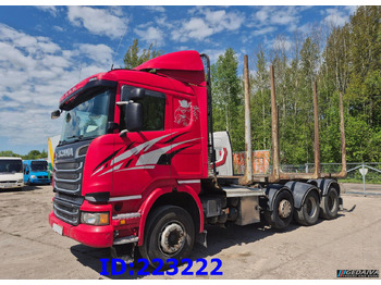 شاحنة قطع الأشجار SCANIA R 620