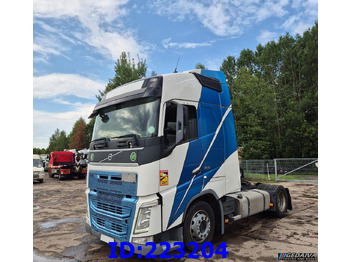 وحدة جر VOLVO FH13 460