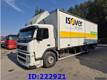شاحنة مقفلة VOLVO FM9 260